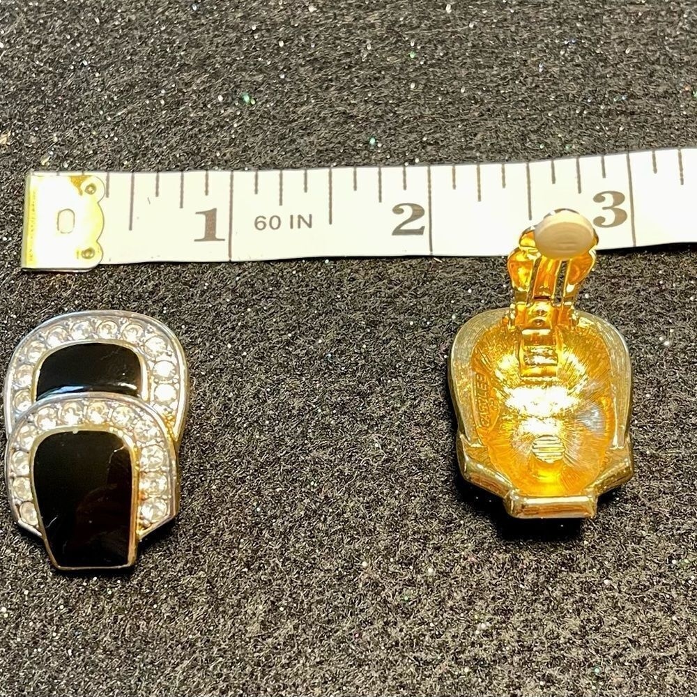 Vintage Black and rhinestone Goldtone Clip on Earrings